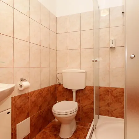 בית הארחה Beg 3*