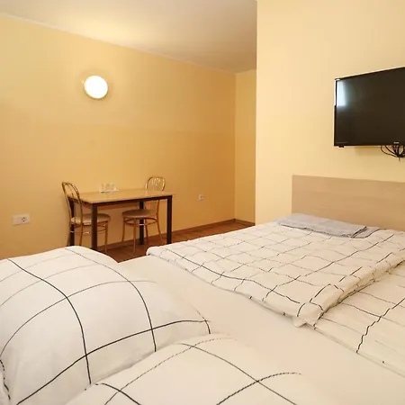 Casa de hóspedes Beg 3*